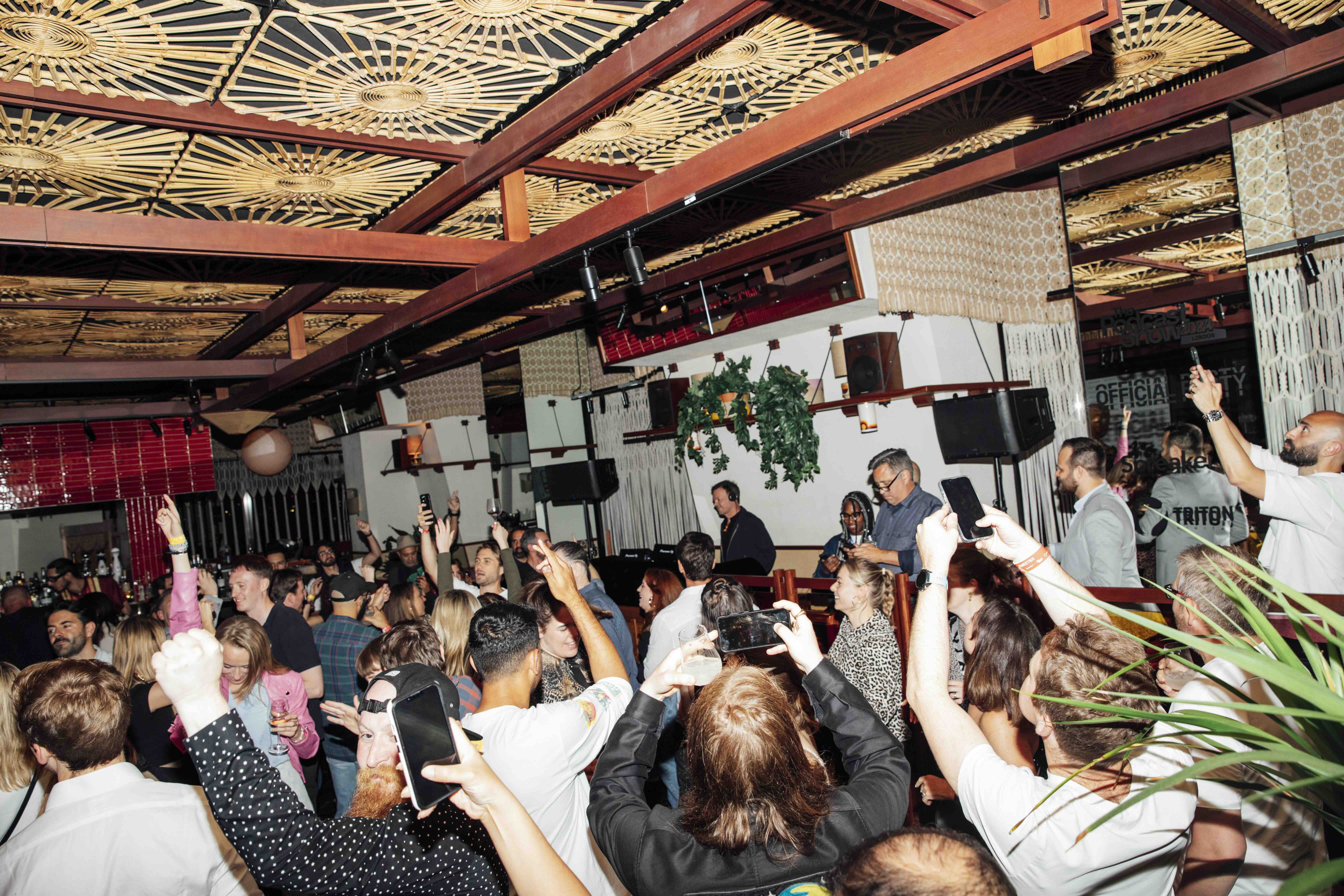 The Creator Mix — 1,000 podcasters under one roof